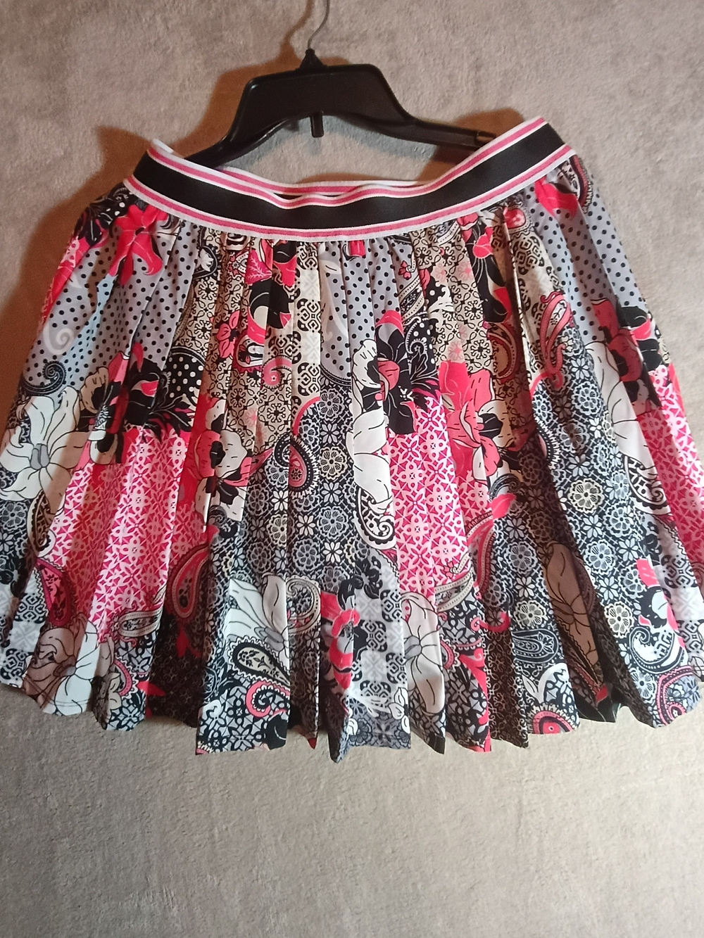 Susan Graver Courtside Social Regular Printed Woven Pleated Skort Size Small